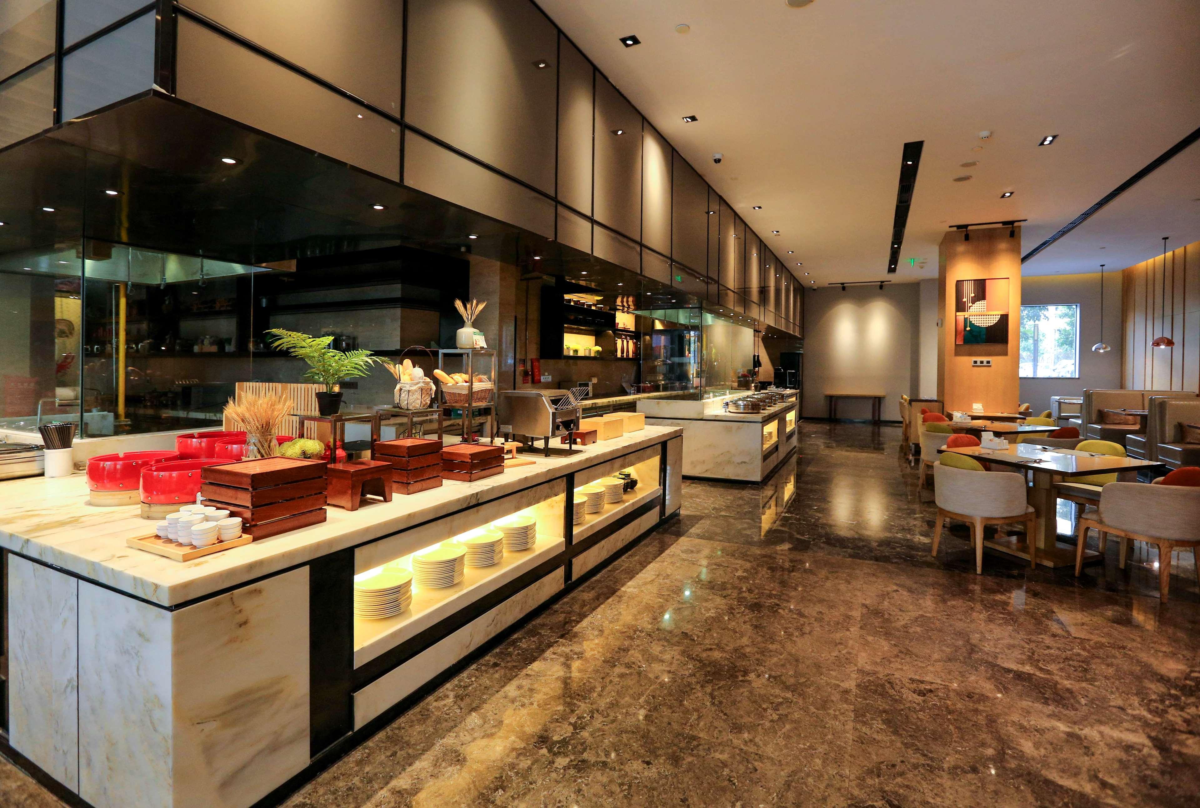 Hilton Garden Inn Foshan Luaran gambar