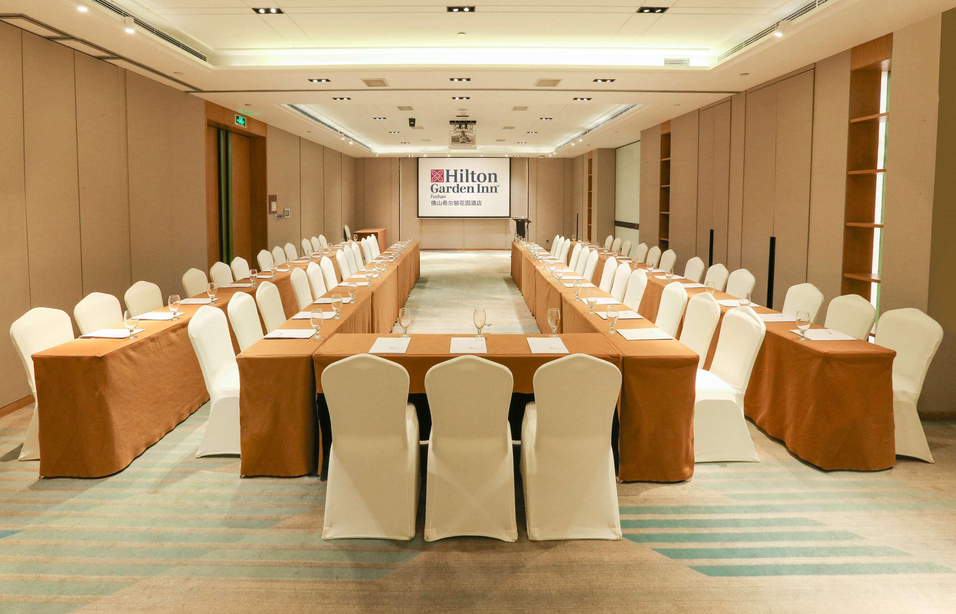 Hilton Garden Inn Foshan Luaran gambar