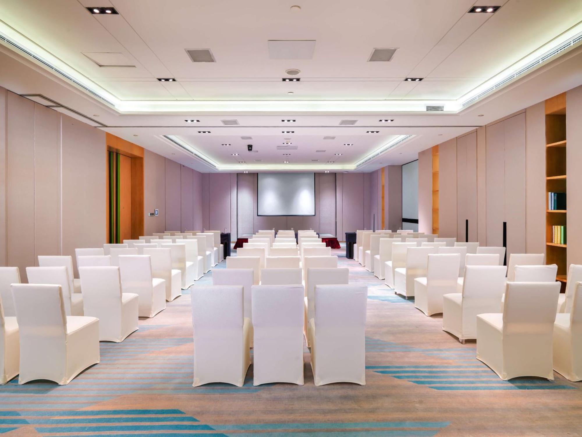 Hilton Garden Inn Foshan Luaran gambar