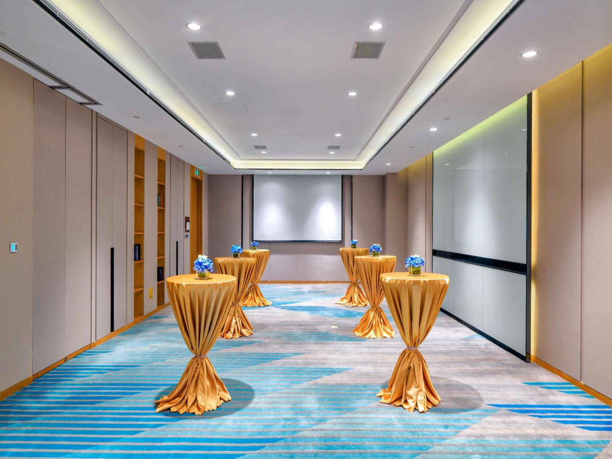 Hilton Garden Inn Foshan Luaran gambar